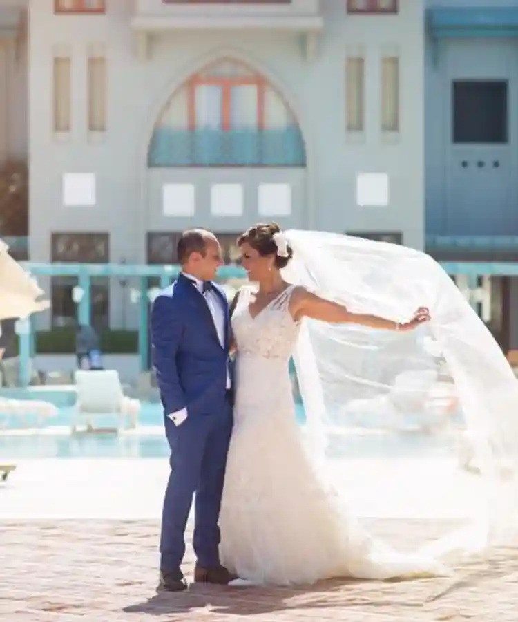 A couple celebrating their wedding at Fanadir el Gouna, a hotel by the Red Sea.