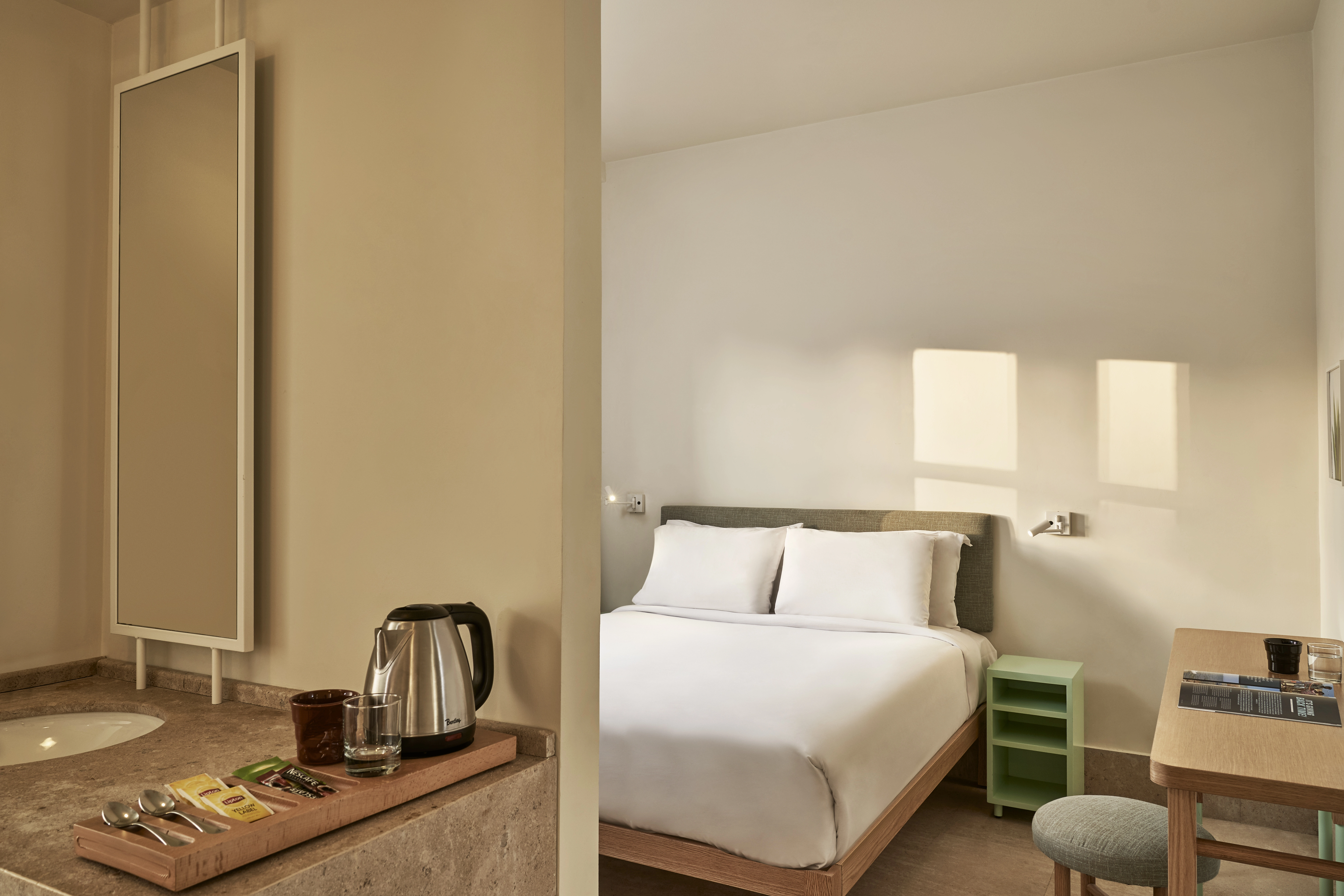 Captains Inn Standard Room